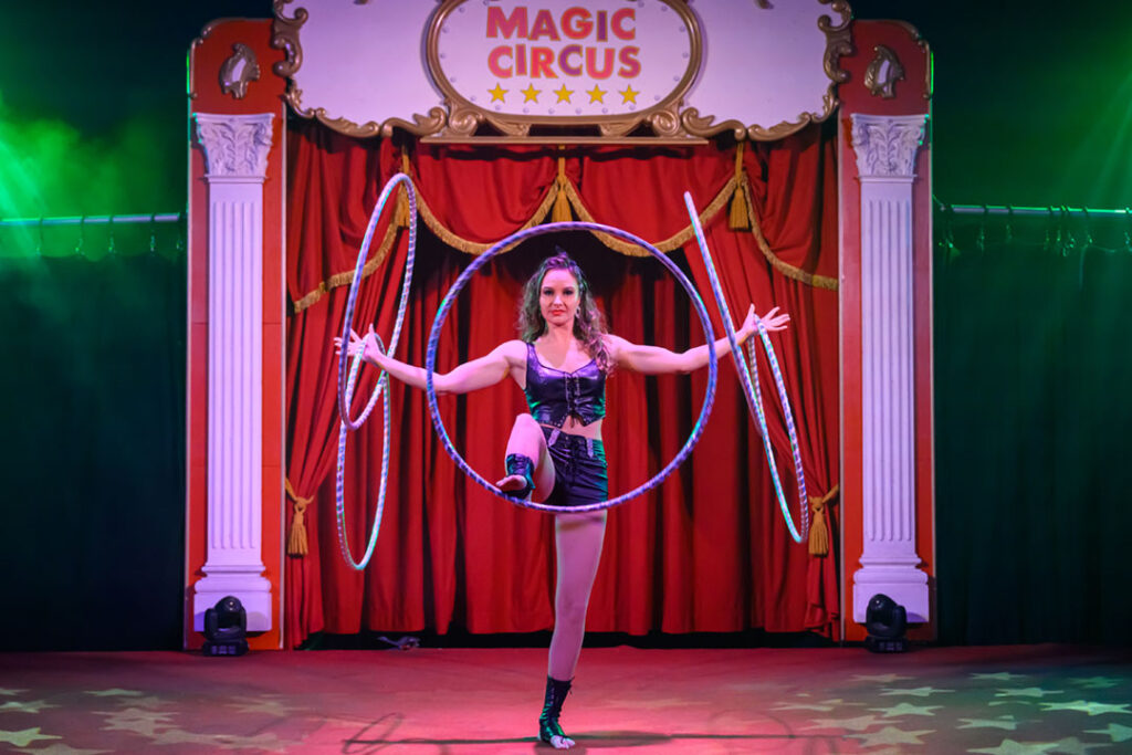 Magic Circus BOLA 2026 Nathalie Enoch Fröchte